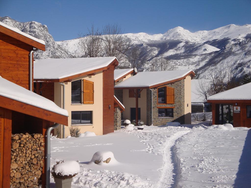 Villa Les Granges De Leo Aston Exterior foto