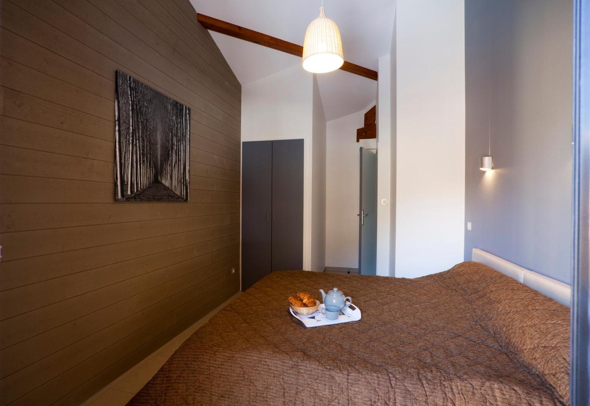 Villa Les Granges De Leo Aston Habitación foto