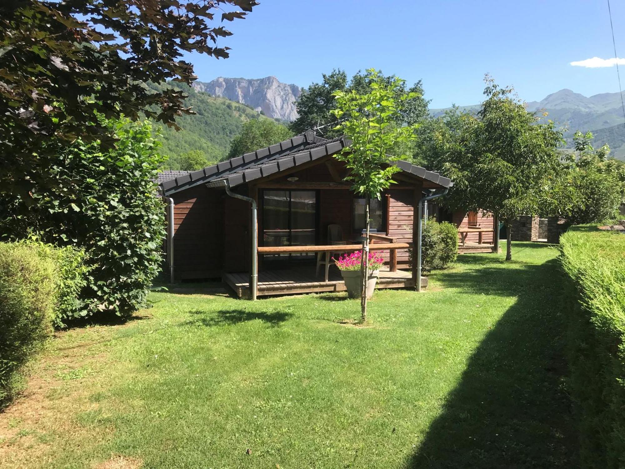 Villa Les Granges De Leo Aston Exterior foto